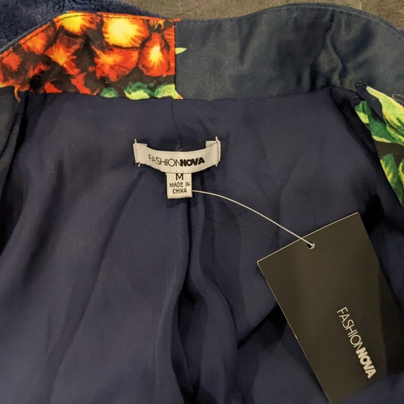 Fashion Nova - Sweet and Sour Blazer - Picture 7 of 7